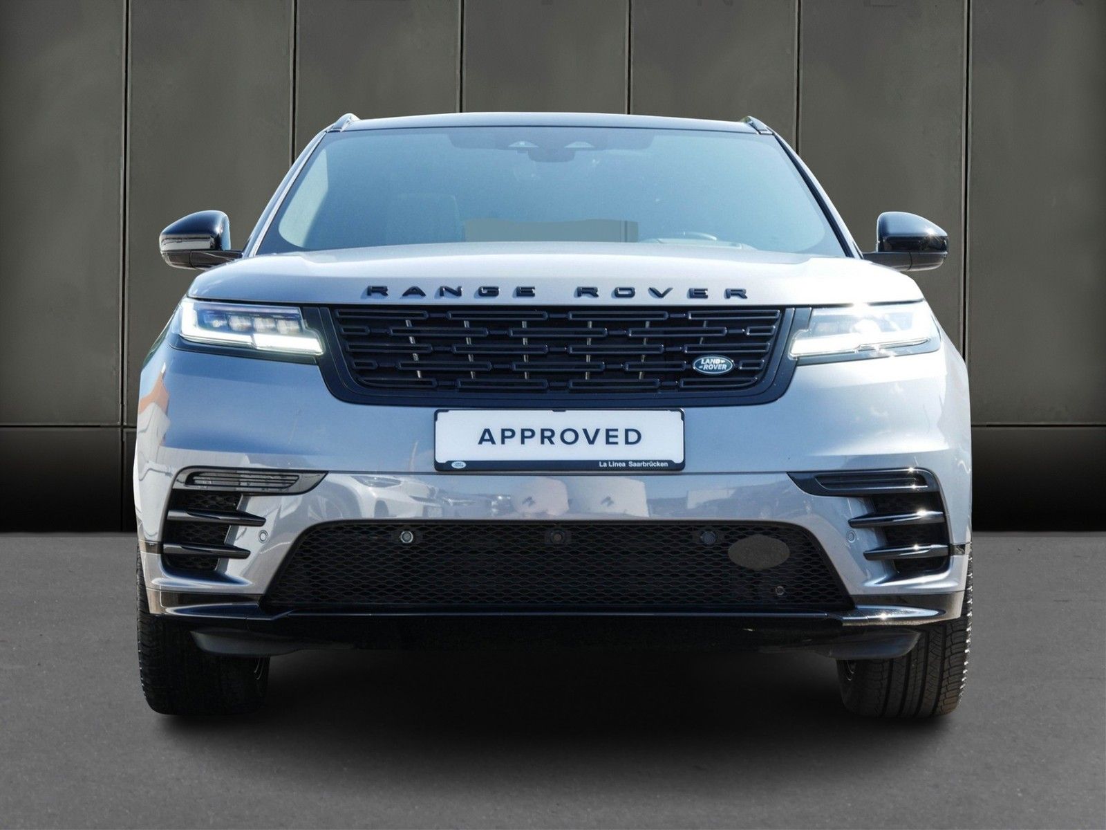 Range Rover Velar D300 Dynamic HSE - Samsaru's Car Outlet