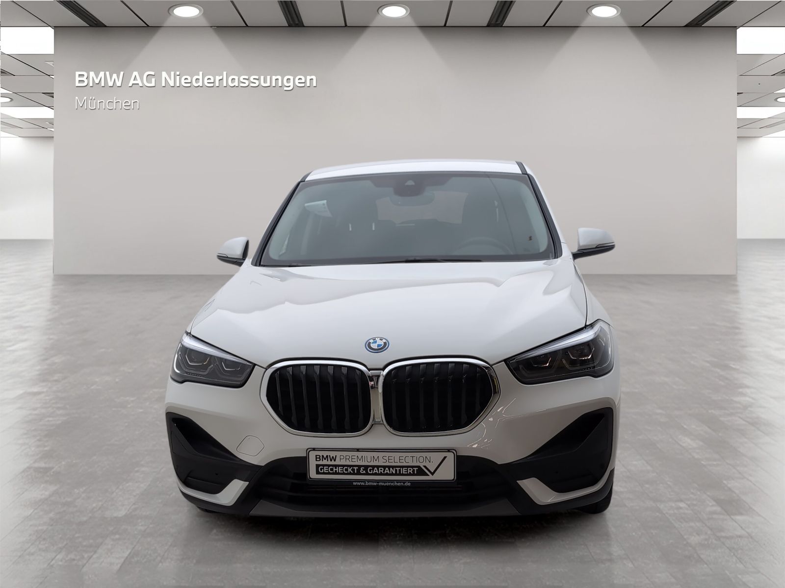 BMW X1 xDrive25e - Samsaru's Car Outlet