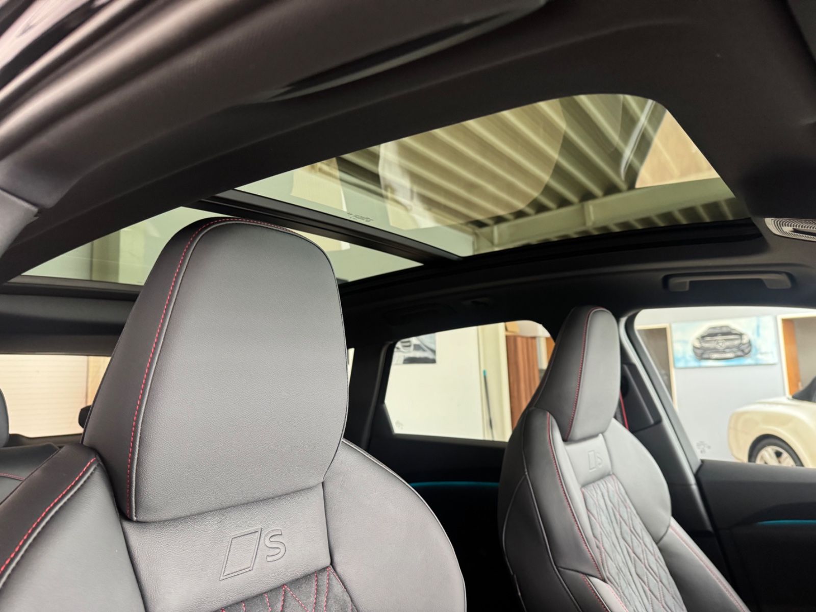 Audi Q5 2.0 TDI quattro S-Line - Samsaru's Car Outlet