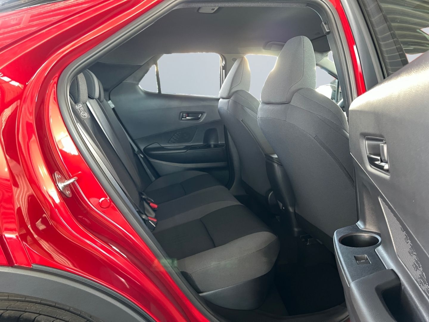 Toyota C-HR 1.8 Hybrid Teamplayer *LED*el Heck*SHZ*CAM*