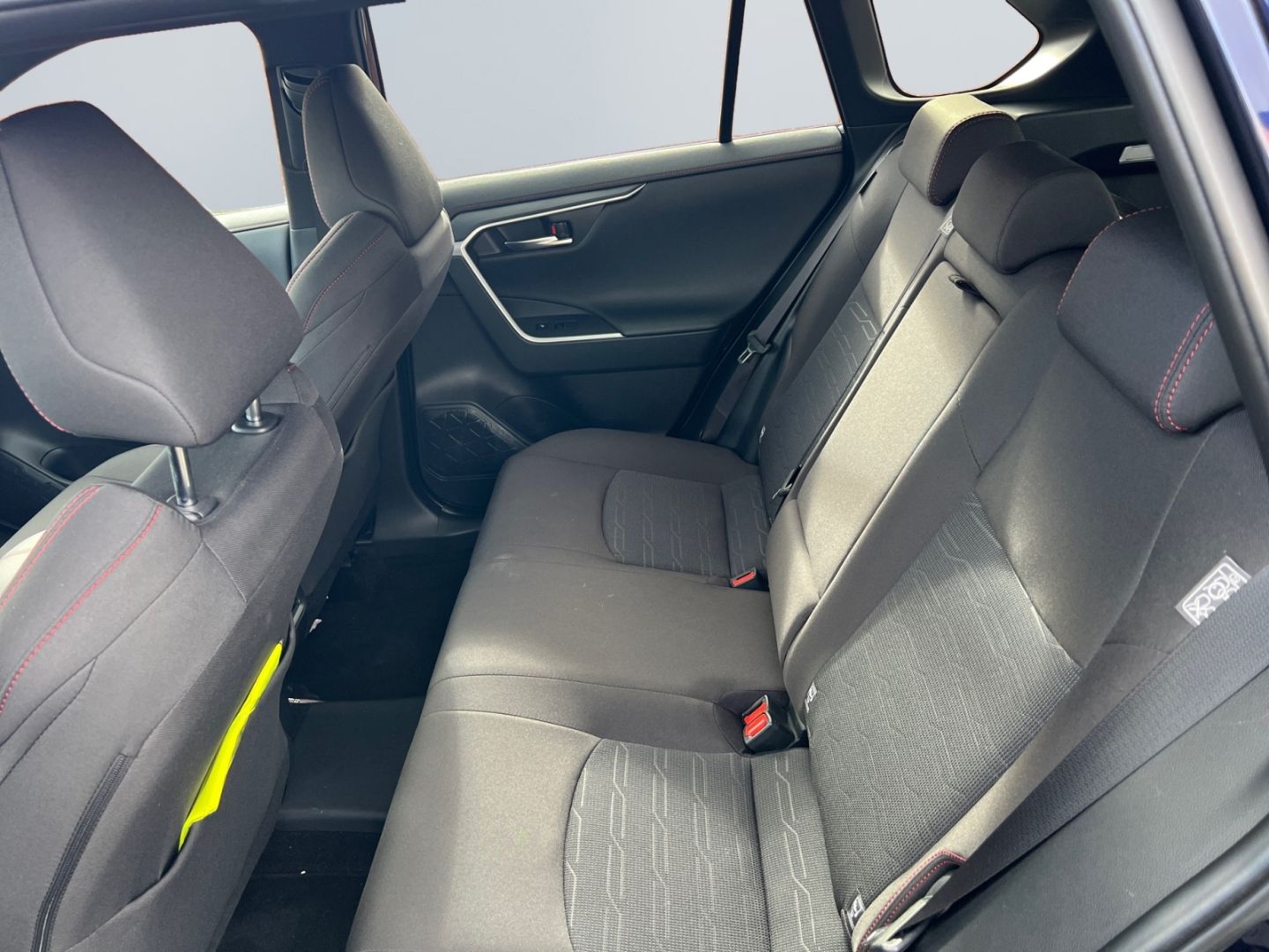 Toyota RAV 4 Plug-in-Hybrid Teamplayer *LED*HUD*4x SHZ*