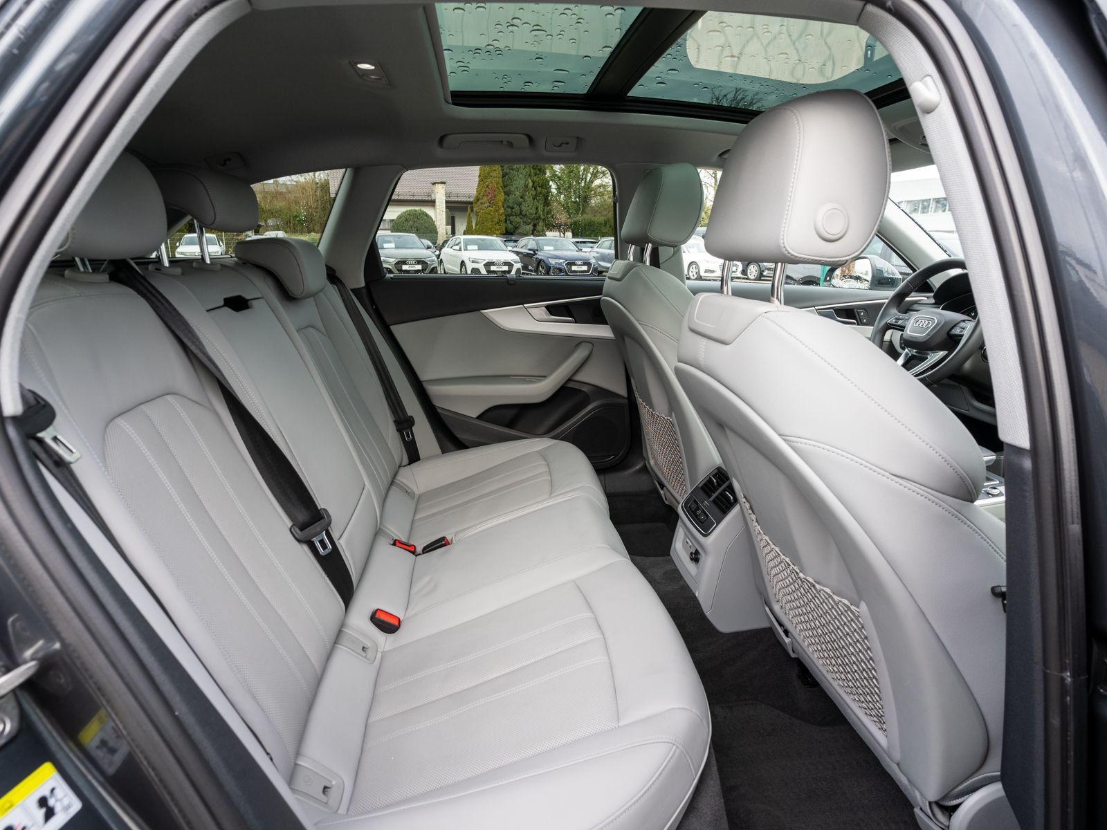 Audi A4 allroad quattro 40TDI Stronic PANO Stdhzg AHK