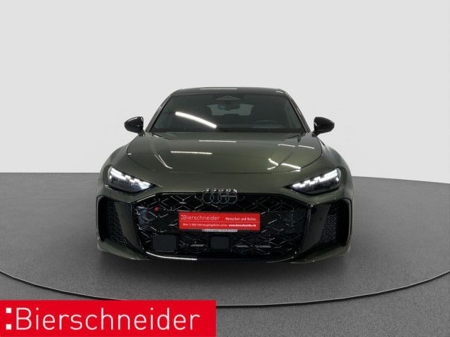Audi RS5 Sedan