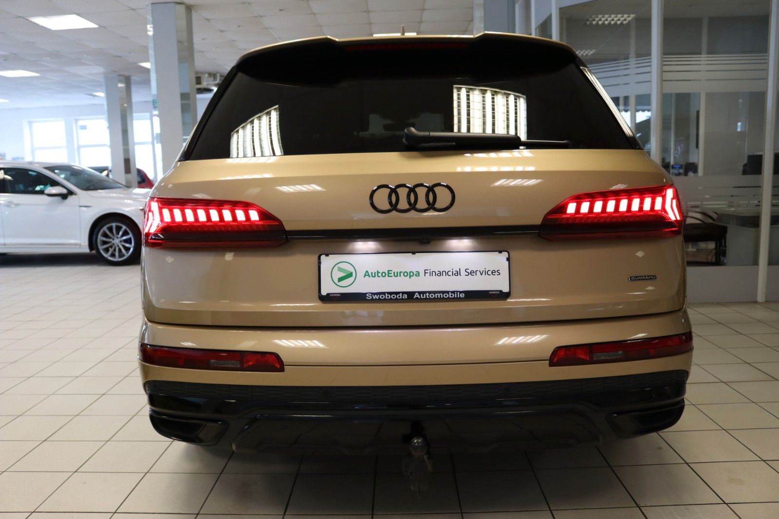 Audi Q7 S-Line competition plus Luft HUD Laser 7-Sitz