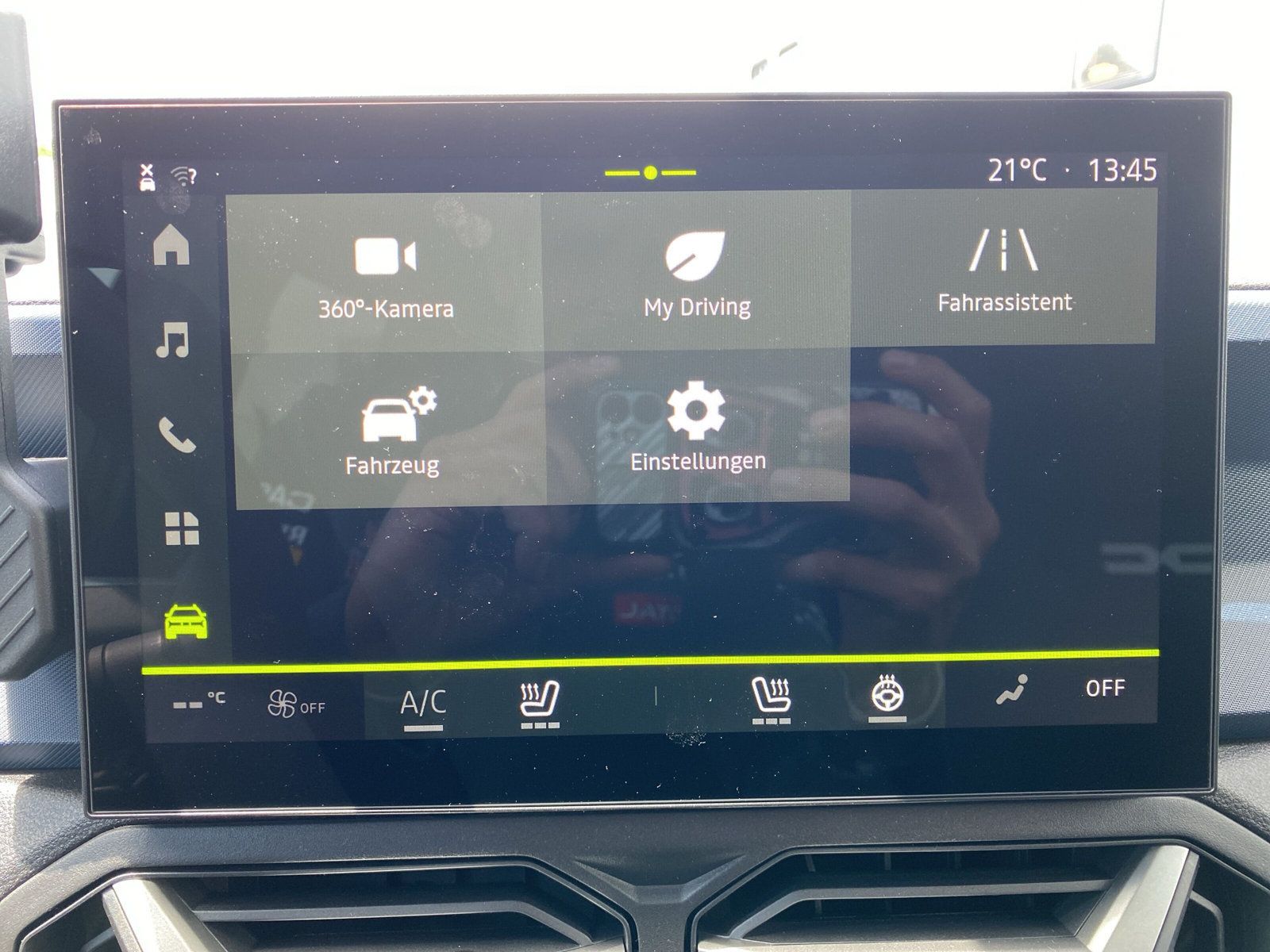 Dacia Duster Journey TCe 130 - Samsaru's Car Outlet