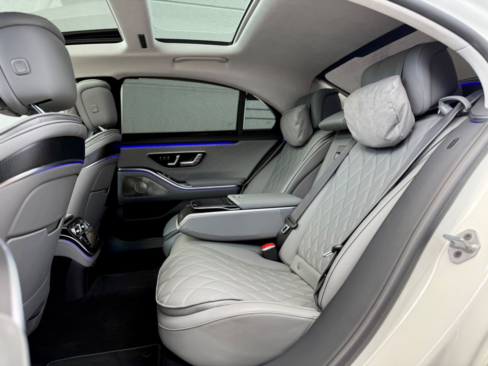 Mercedes-Benz S 450 4M Lang AMG DESIGNO EXKLUSIV NIGHT - Samsaru's Car Outlet