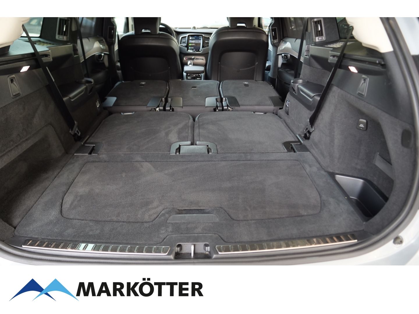 Volvo XC90 T8 AWD Ultra Bright - Samsaru's Car Outlet