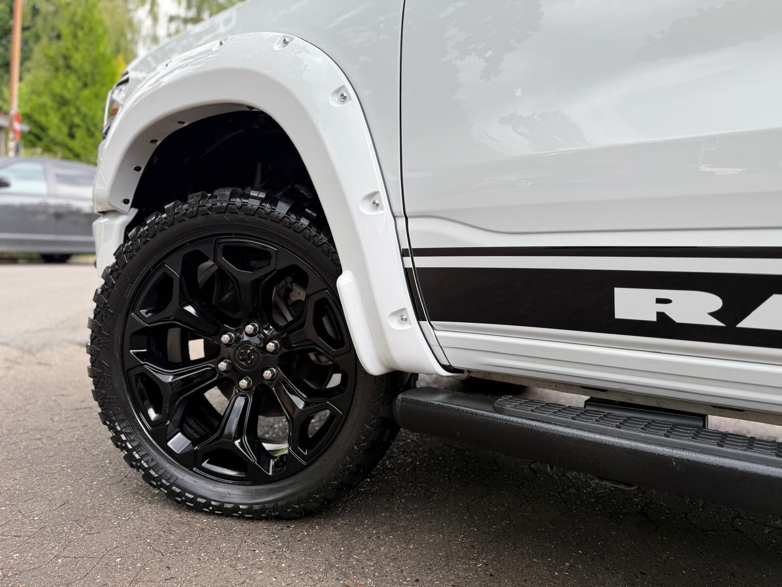 Dodge LONGHORN*4X4*DIGI-TACHO*12"RADIO*OFFROAD*AHK*NAV