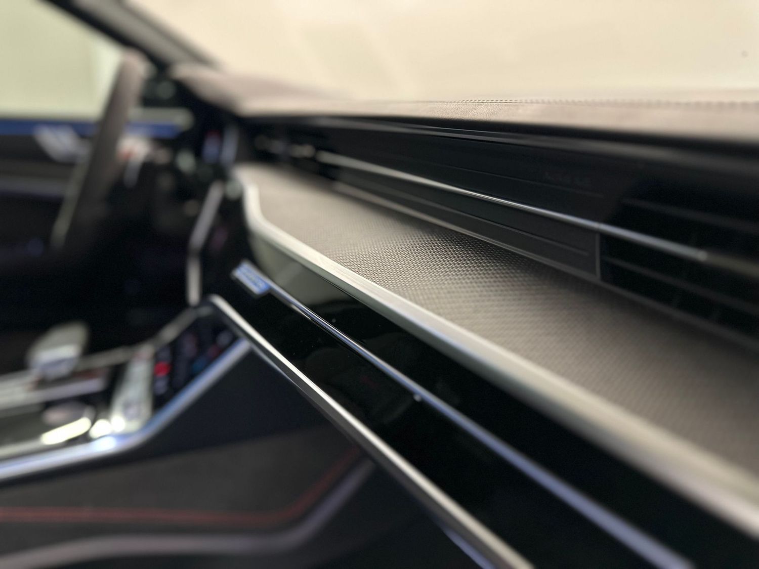 Audi RS6 4.0 TFSI quattro*MATRIX*KERAMIK*CARBON*4 ZON