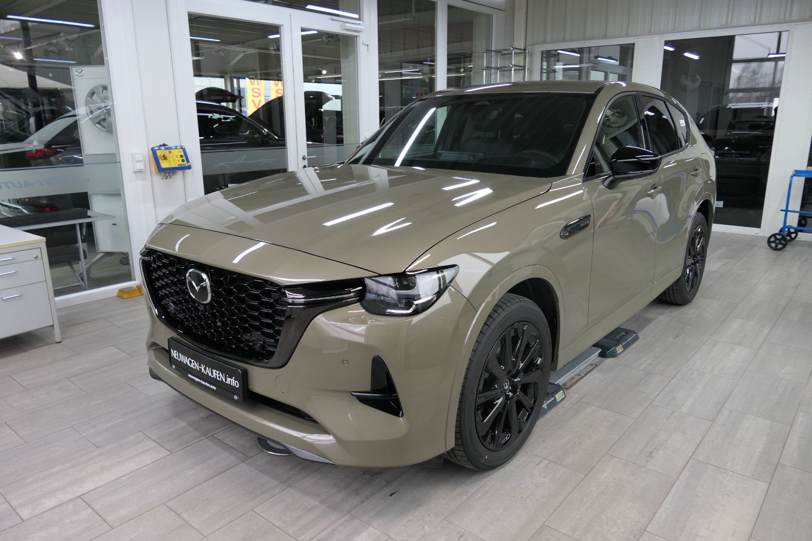 Mazda CX 60 Skyactive HOMURA Convenience & Sound-Paket