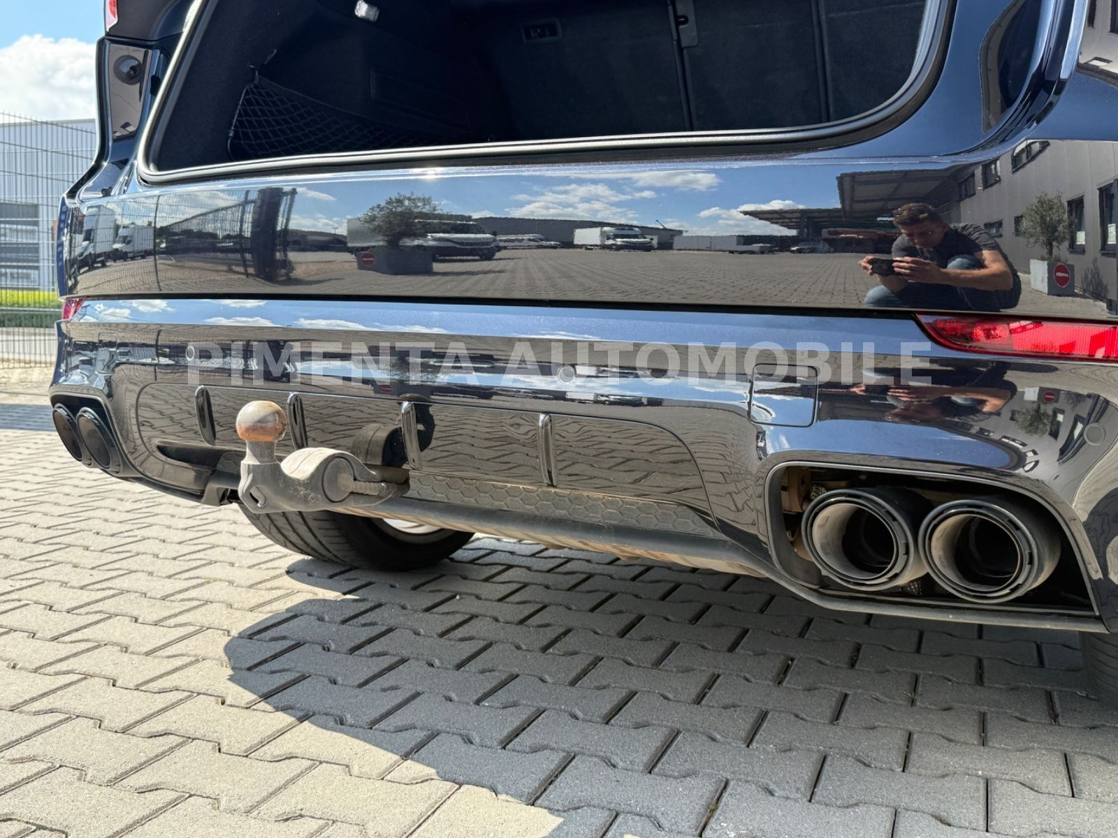 Porsche Cayenne E-Hybrid BLACK 22" APPROVED AHK LUFT PAN