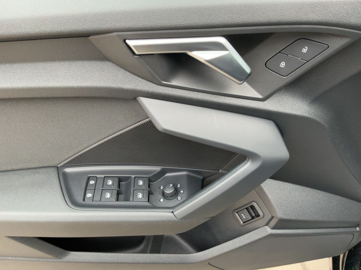 Audi A3 Limousine 35TDI S-TR ADVANCED 5JG+LED+NAV+ACC