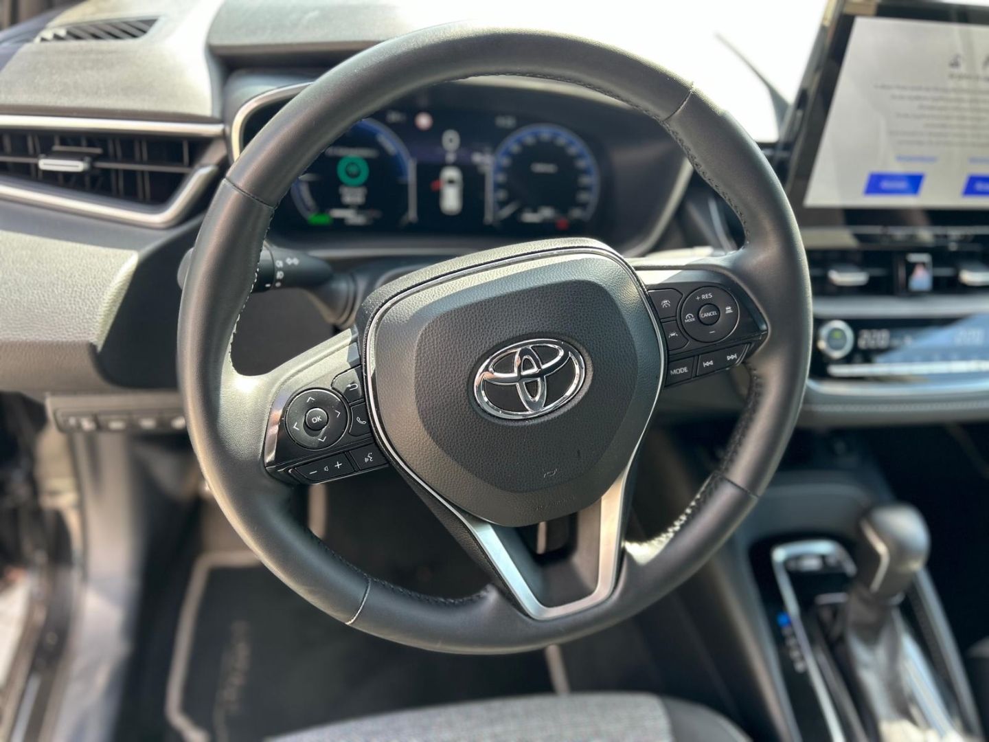 Toyota Corolla TS Hybrid Teamplayer Navi LED ACC SHZ Ap