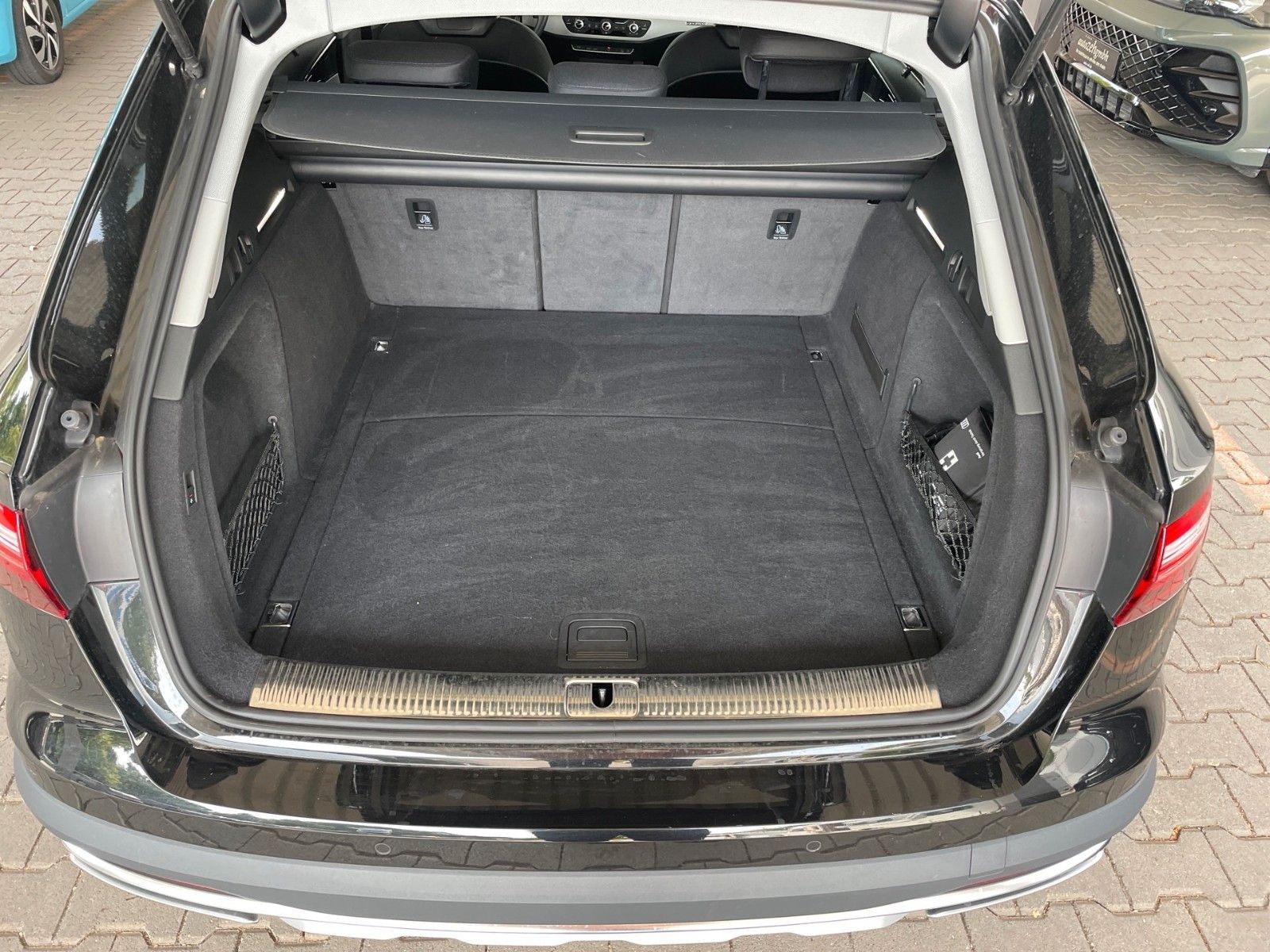 Audi A4 Allroad q 40 TDI+Navi+LED+AHK+Sitzh+Kamera+