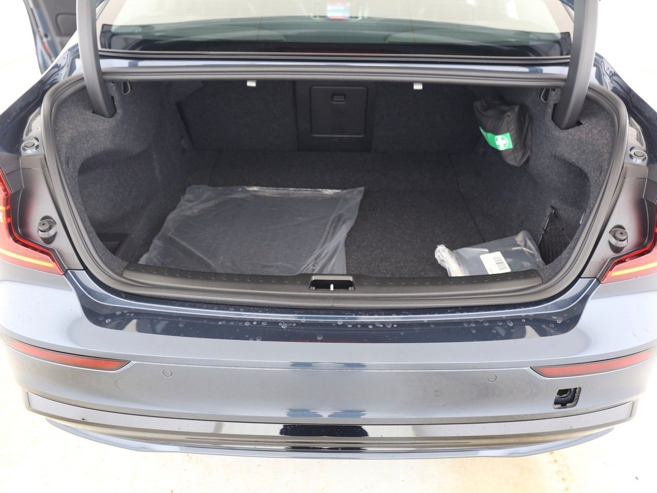 Volvo S60 B5 Ultimate Dark AWD