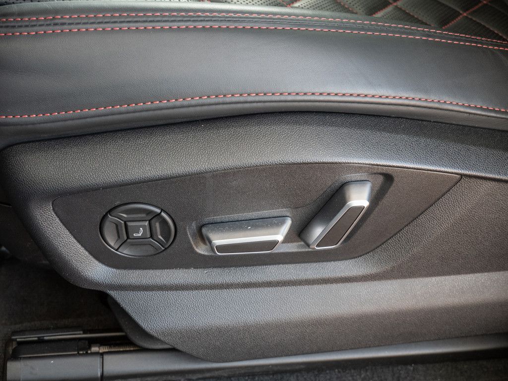 Audi Q7 50 TDI quattro competition plus AHK STANDHZ.