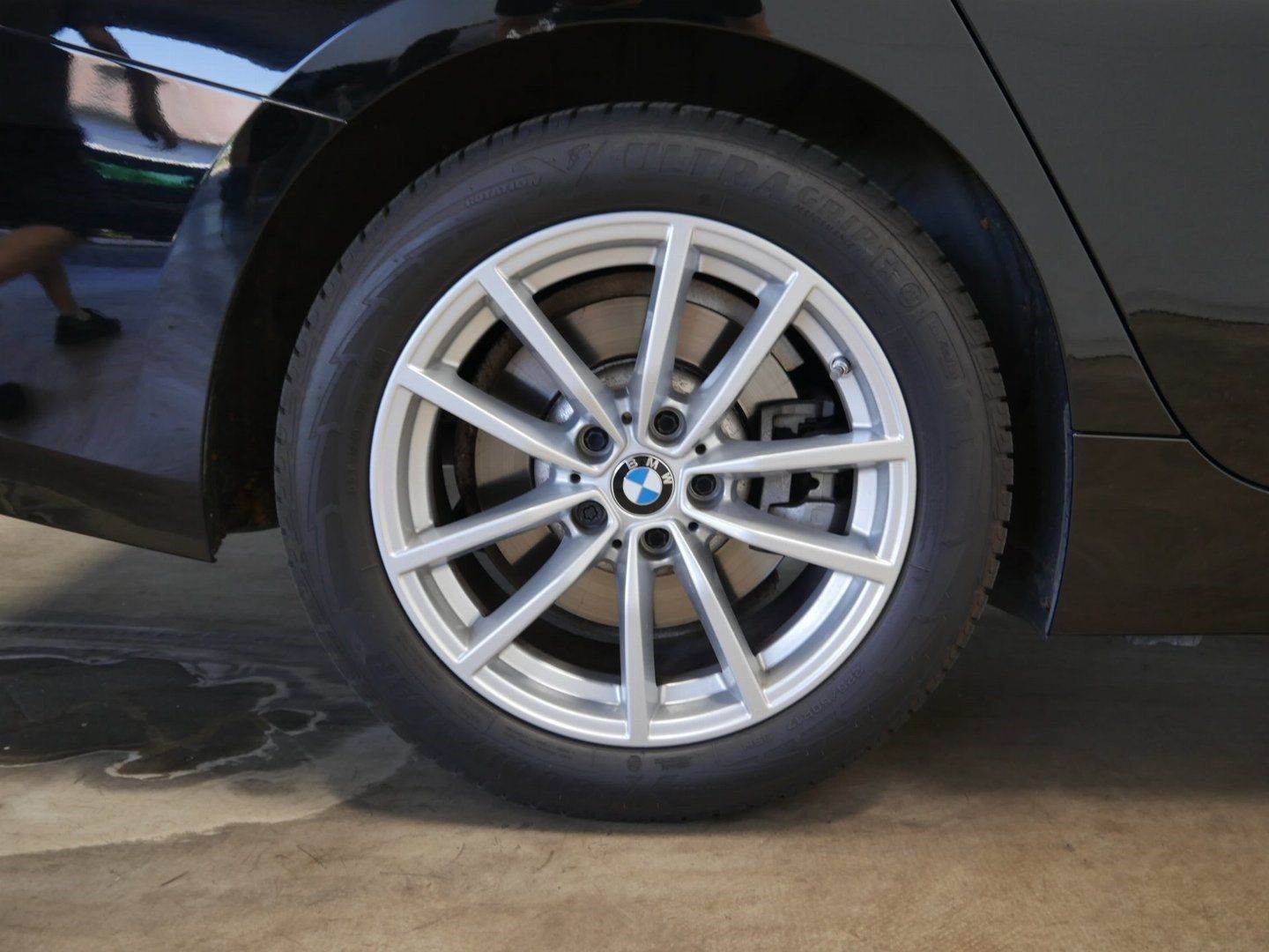 BMW 330e Limousine - Samsaru's Car Outlet