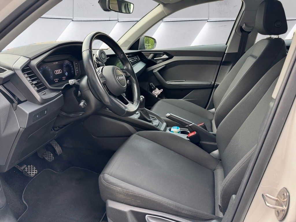 Audi A1 30 Sportback - Samsaru's Car Outlet