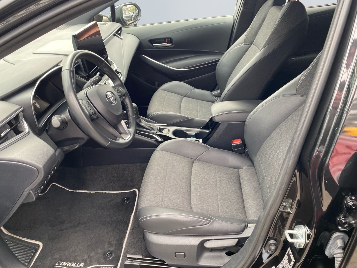 Toyota Corolla 1.8 Hybrid Team D *Bi-LED*ACC*Kamera*SHZ
