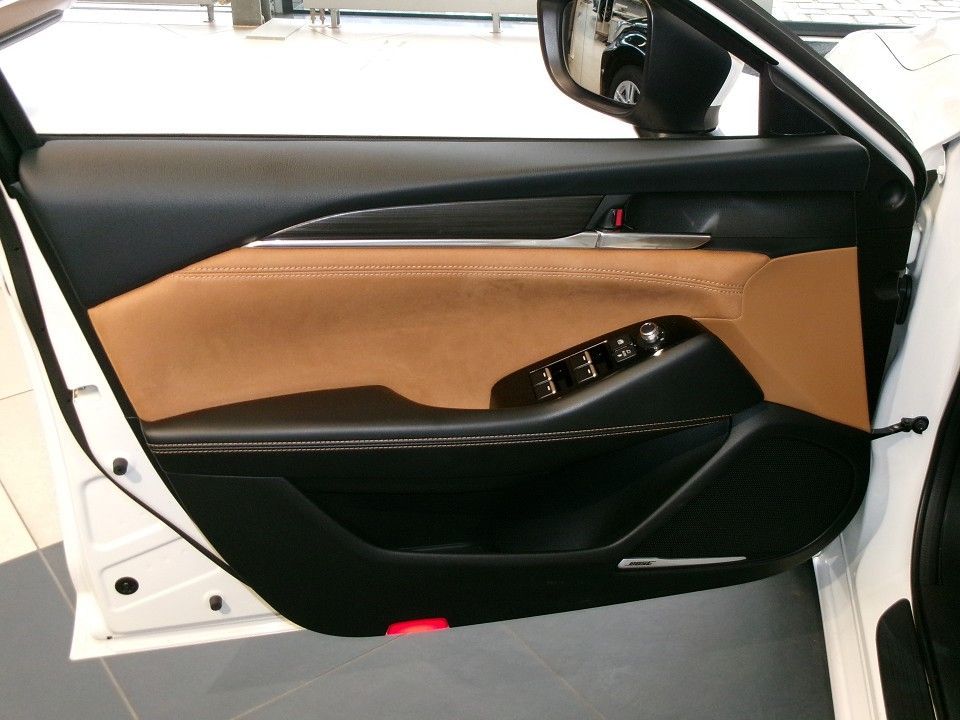 Mazda 6 2.5L SKYACTIV G 194 6AT 20THANNIVERSARY SUNROO