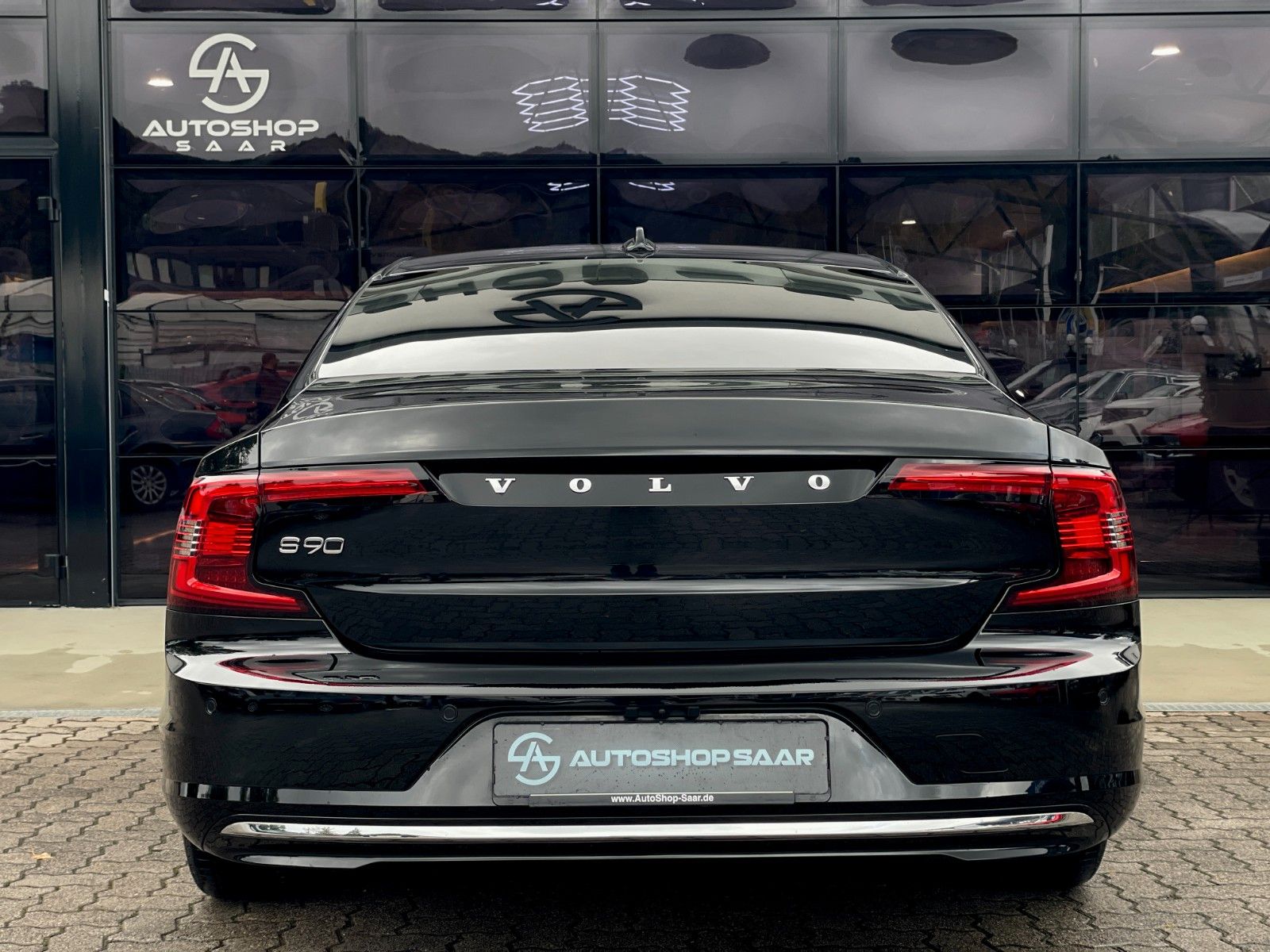 Volvo S90 Lim. Core Recharge Plug-In Hybrid AWD