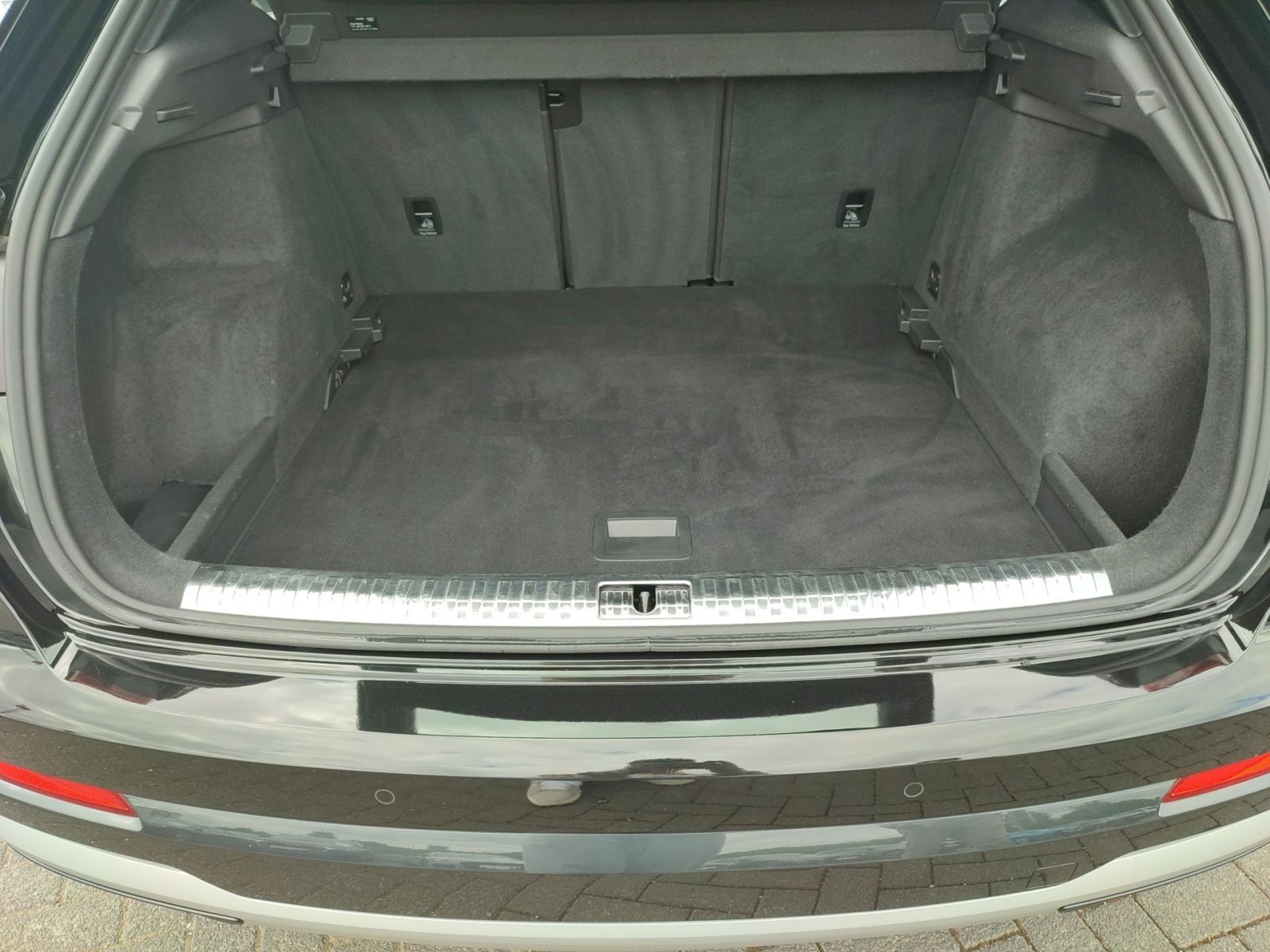 Audi Q3 advanced 40 TDI quattro - Samsaru's Car Outlet
