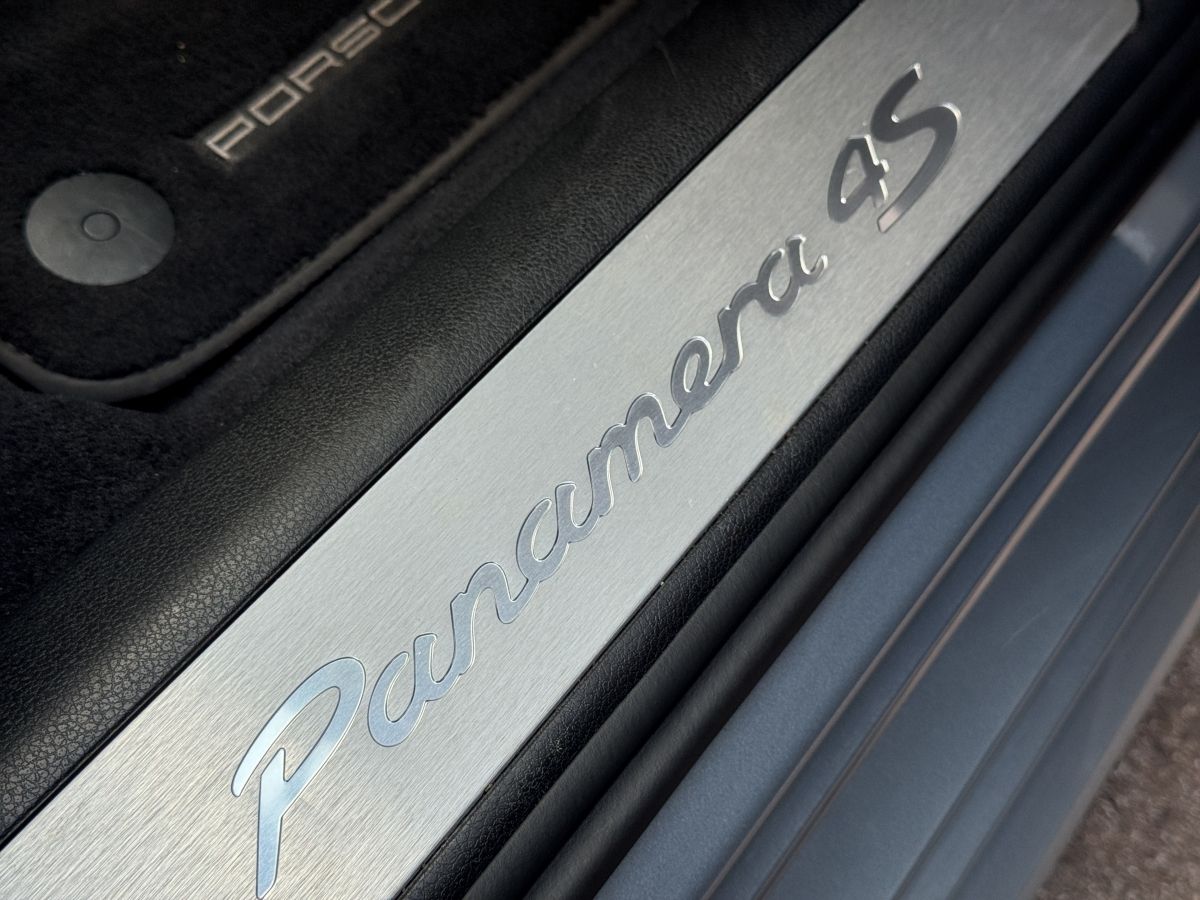 Porsche Panamera 4S E-Hybrid | Hinterachslenkung | BOSE