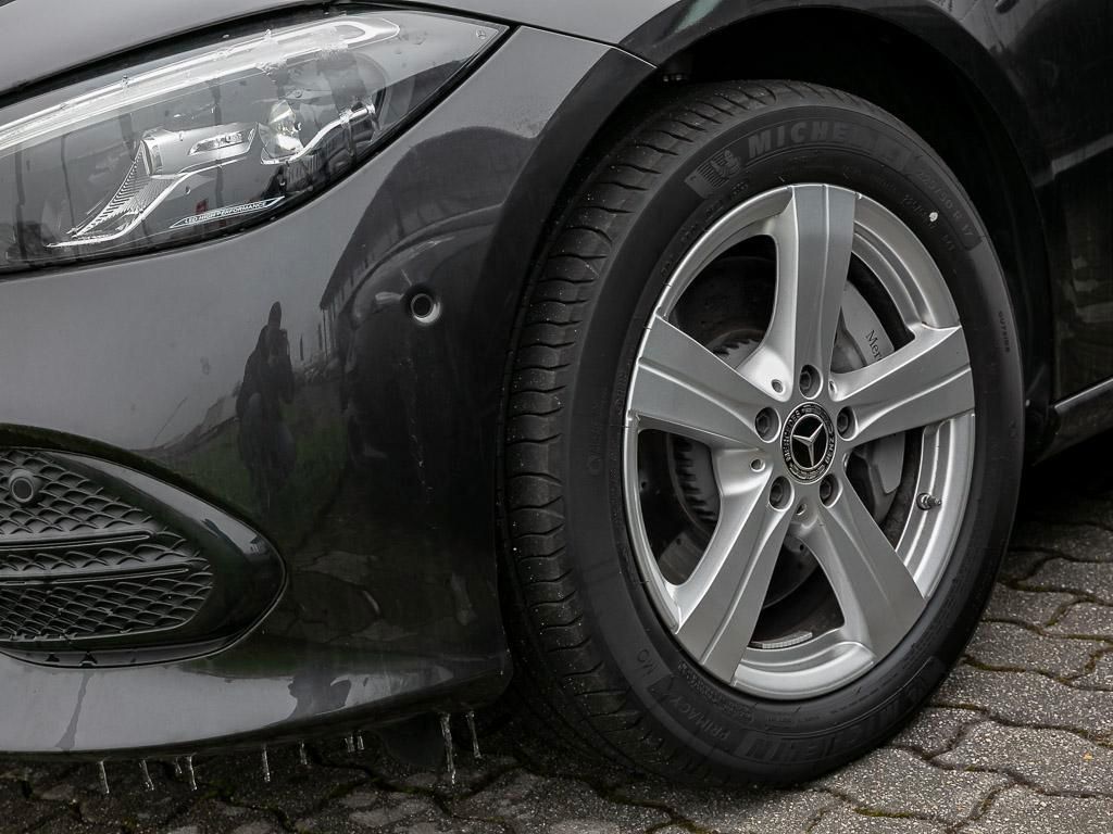 Mercedes-Benz C 300 de Avantgarde - Samsaru's Car Outlet