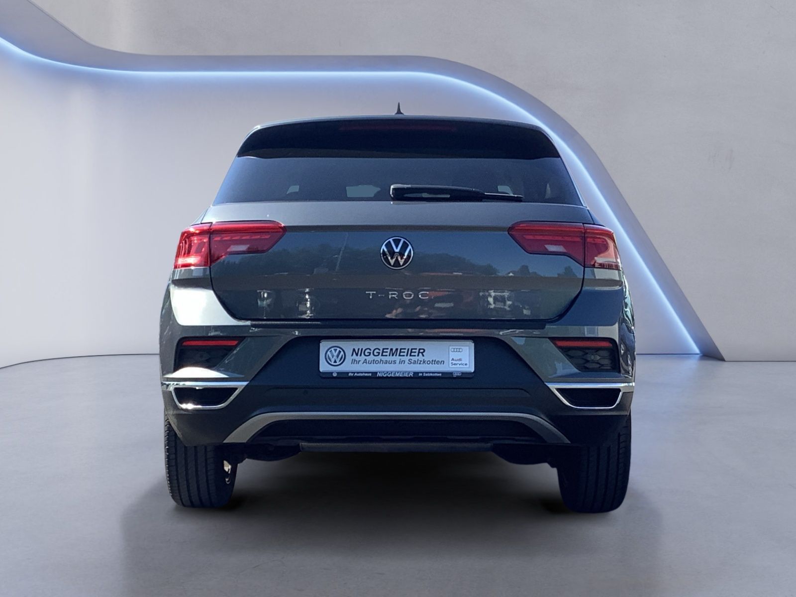 Volkswagen T-Roc 1.5TSI DSG STYLE - Samsaru's Car Outlet