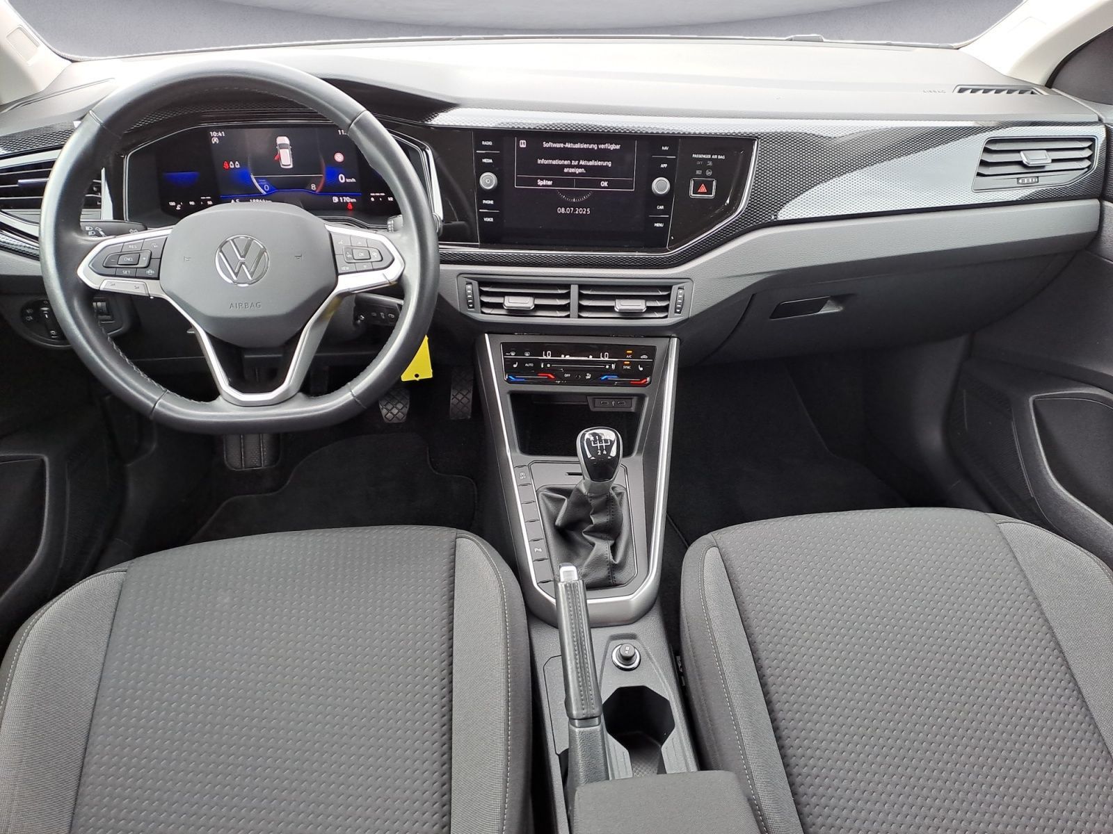 Volkswagen Taigo 1.0 TSI - Samsaru's Car Outlet