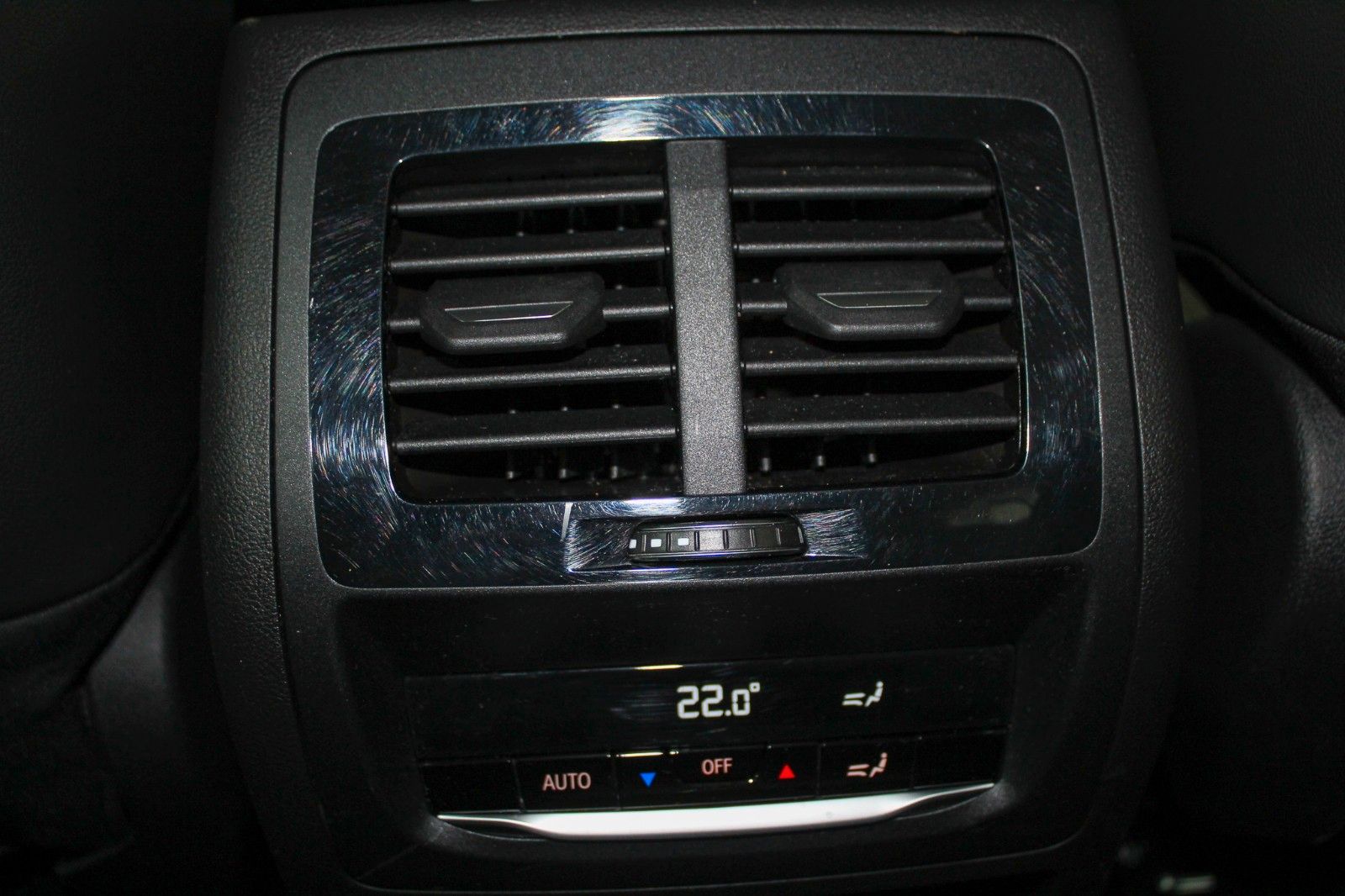 BMW X3 xDrive 20i Automatik Leder Kamera 1.Hand LED