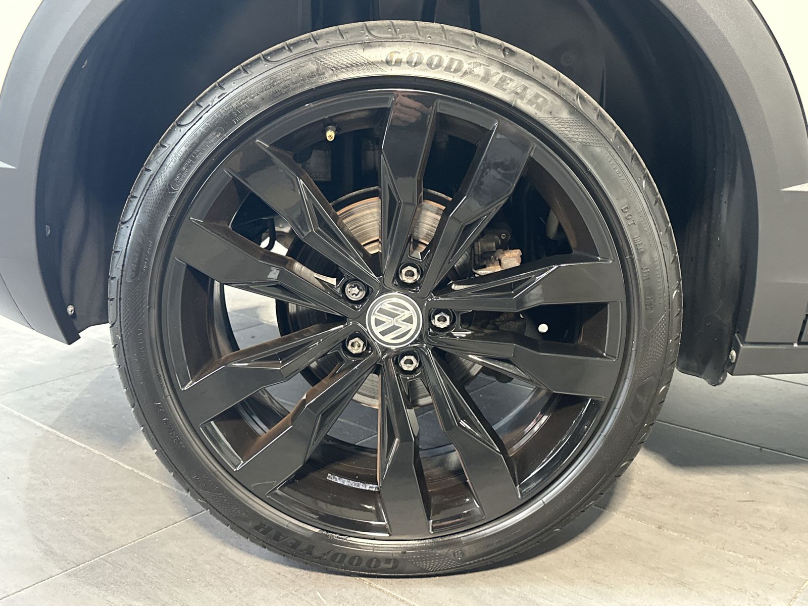 Volkswagen T-Roc 2.0 TDI DSG 4Motion Style - Samsaru's Car Outlet