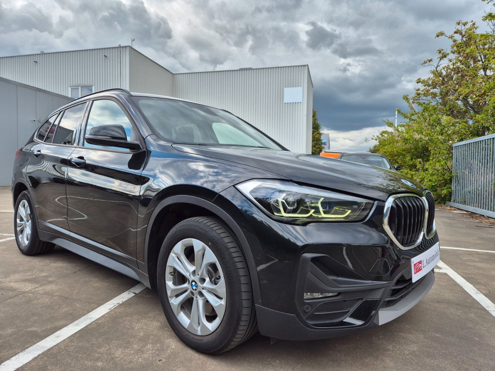 BMW X1 xDrive25e 4WD HYBRID - Samsaru's Car Outlet
