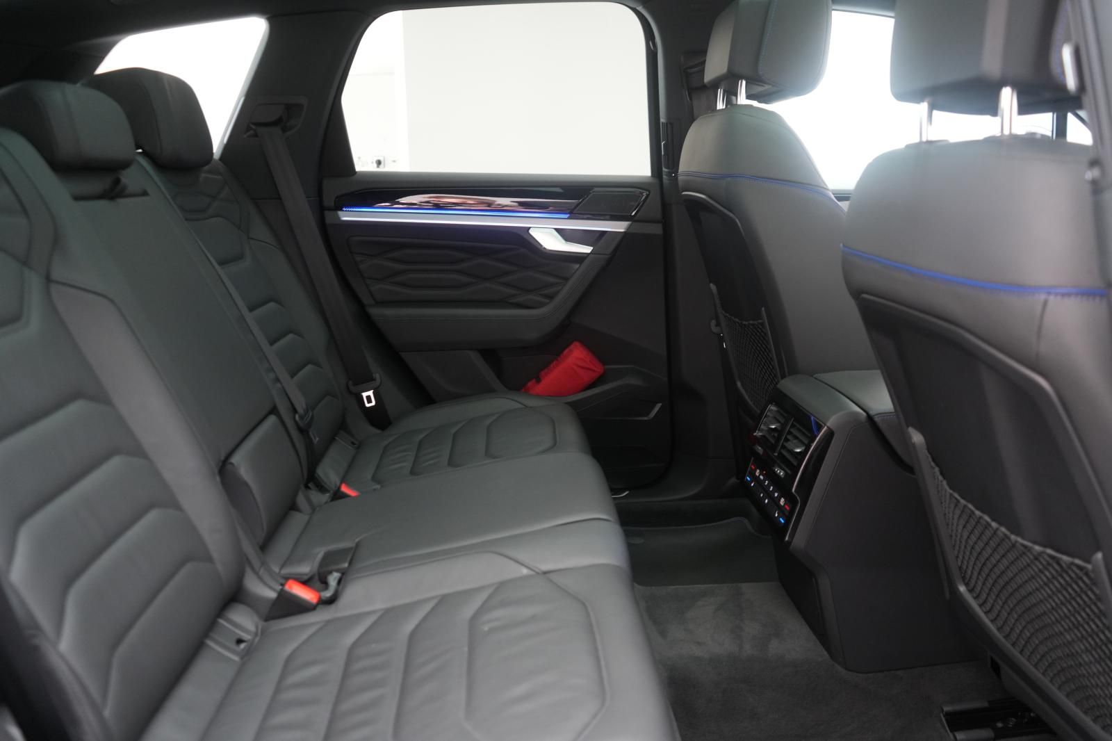 Volkswagen Touareg R 4 Motion 3.0 eHybrid Leder/ACC/Night/H