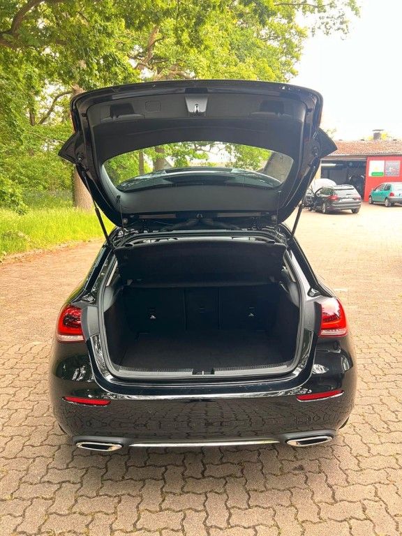 Mercedes-Benz A 200 4Matic - Samsaru's Car Outlet
