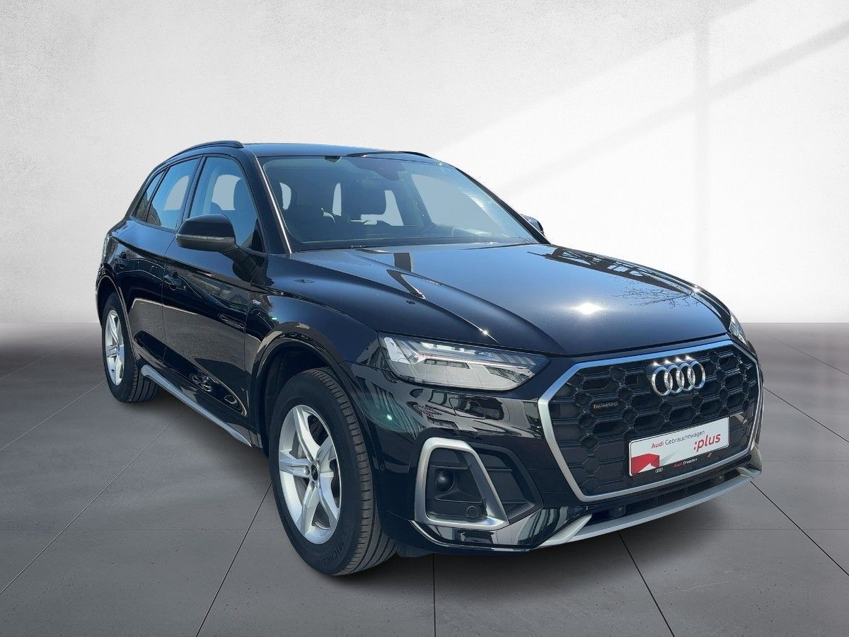 Audi Q5 TFSIe S line 55 quattro S tronic AHZV Head-up