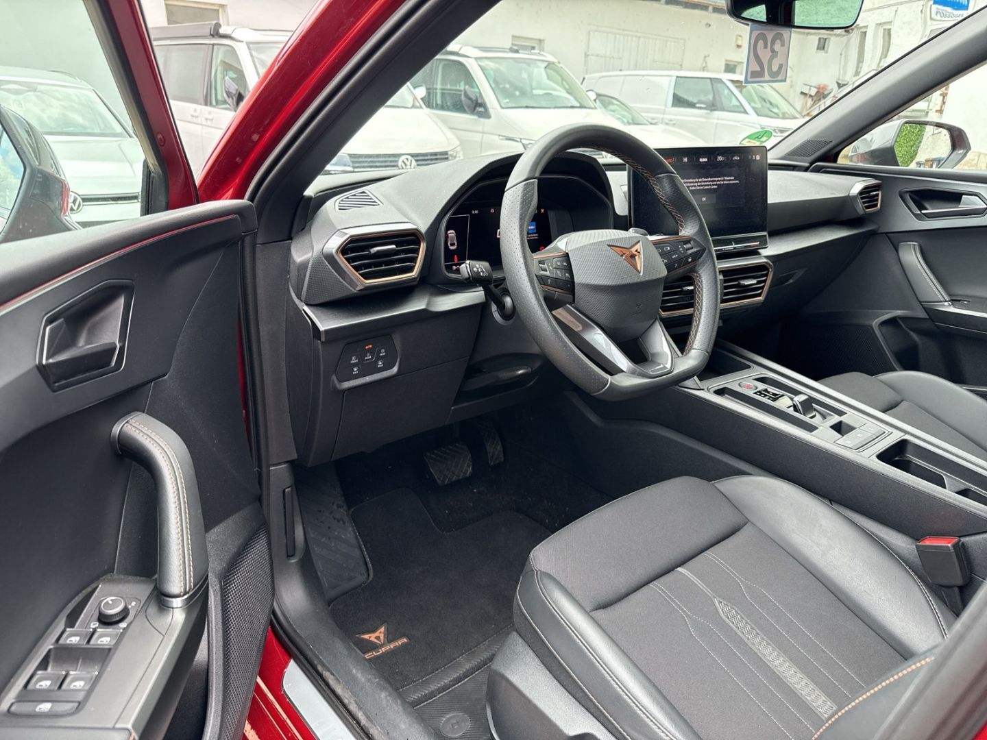 Cupra Leon Sportstourer 1.5 eTSI - Samsaru's Car Outlet