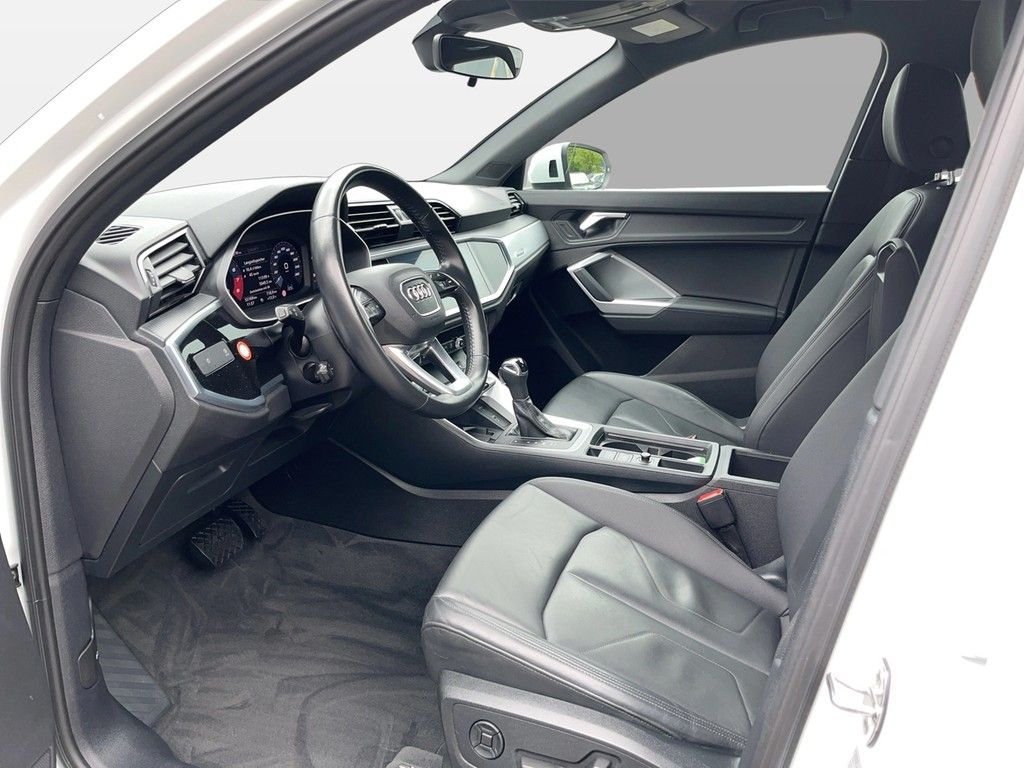 Audi Q3 45 TFSI qu. S tronic advanced - Samsaru's Car Outlet