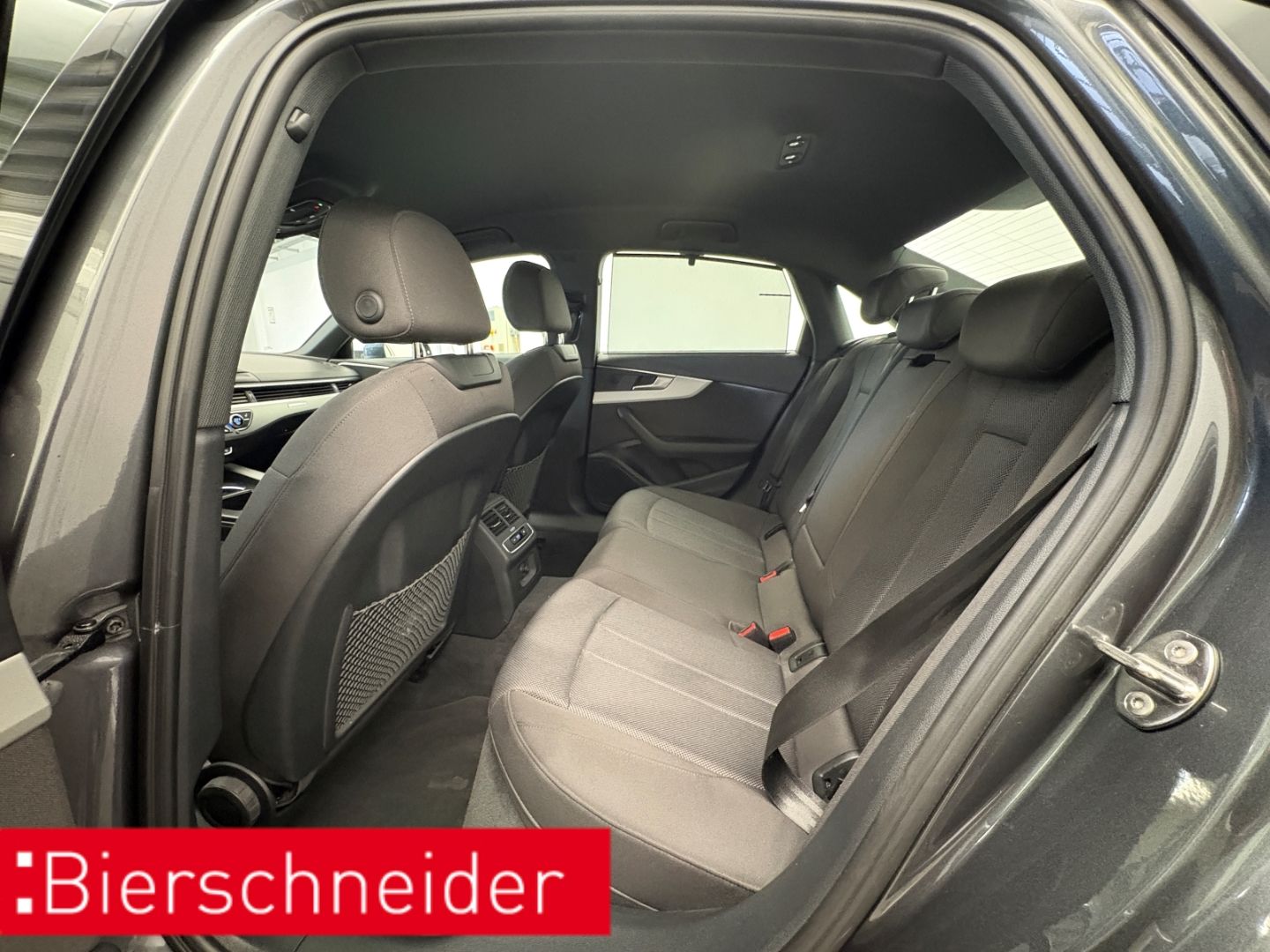 Audi A4 Lim. 40 TDI qu. S tronic line LED KAMERA 18 G
