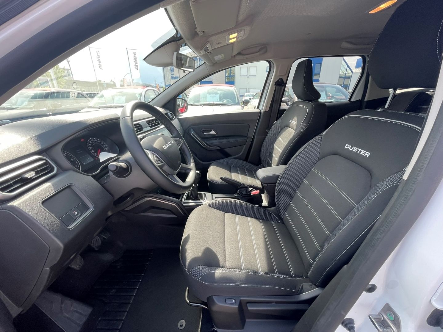 Dacia Duster Journey - Samsaru's Car Outlet