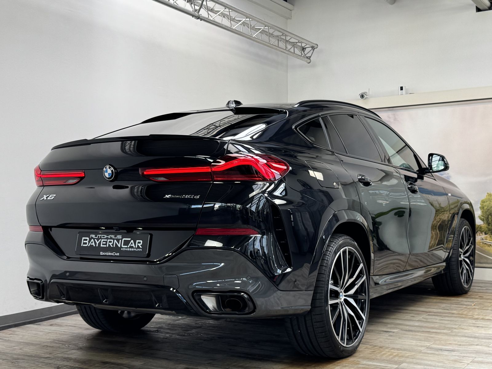 BMW X6 xDrive30d M Sport Pro 22Zoll AHK Pano ACC