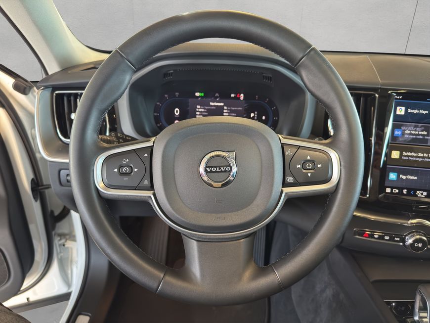 Volvo XC60 B5 D AWD Momentum Pro - Samsaru's Car Outlet