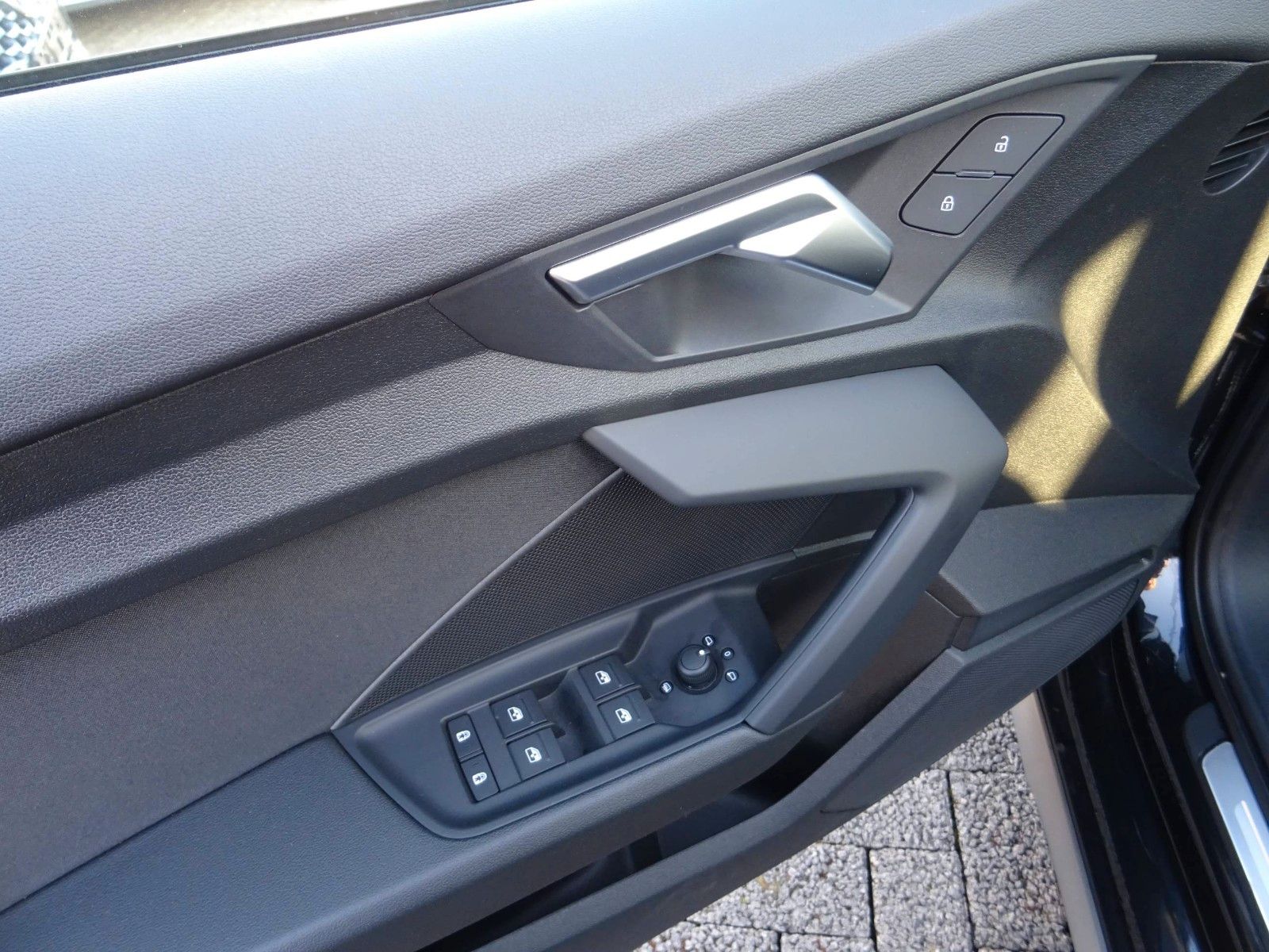 Audi A3 Sportback30TFSI S line NaviLEDSHZ Virtuell