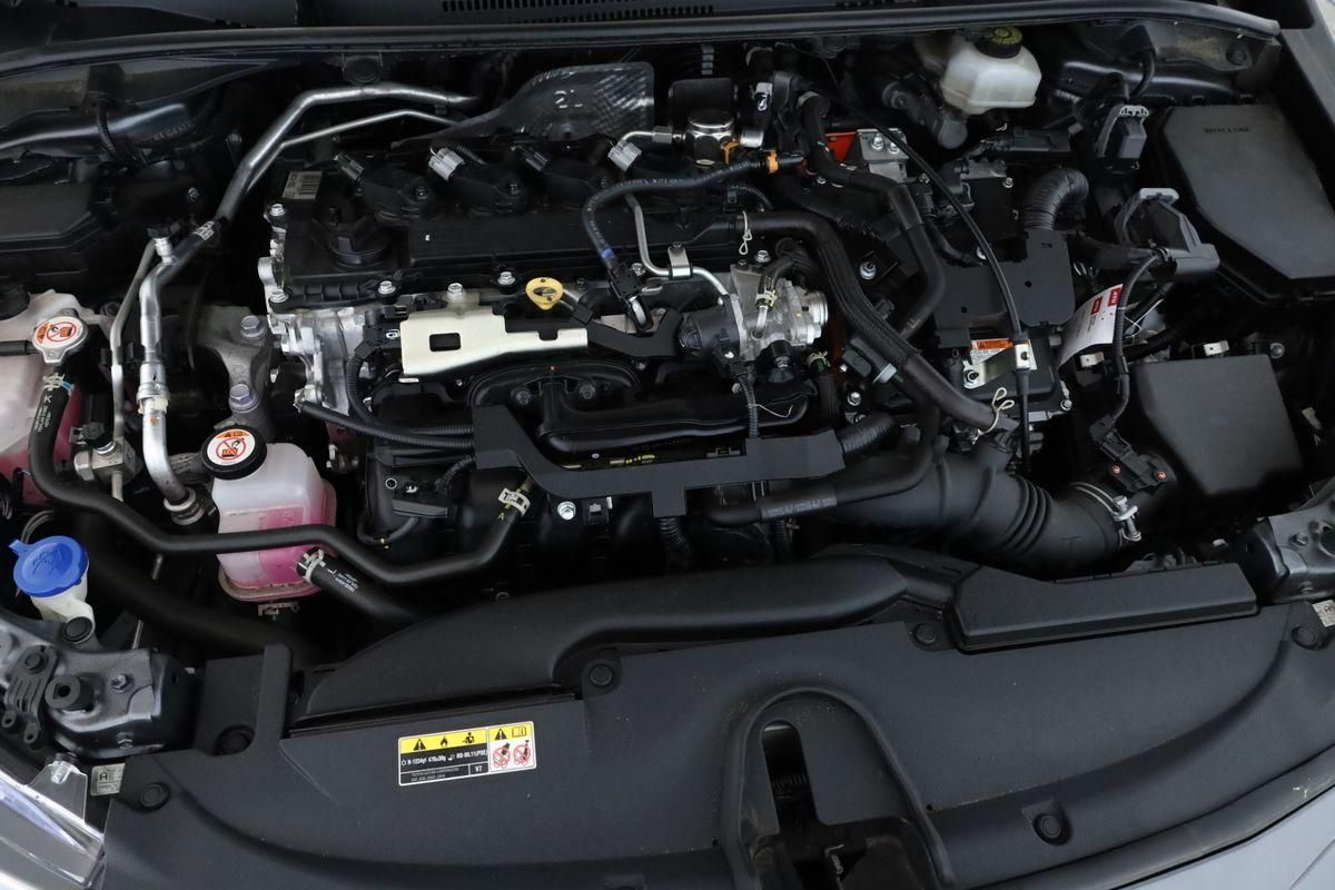 Toyota Corolla Touring Sports 2.0 CVT Team D Navi Kam