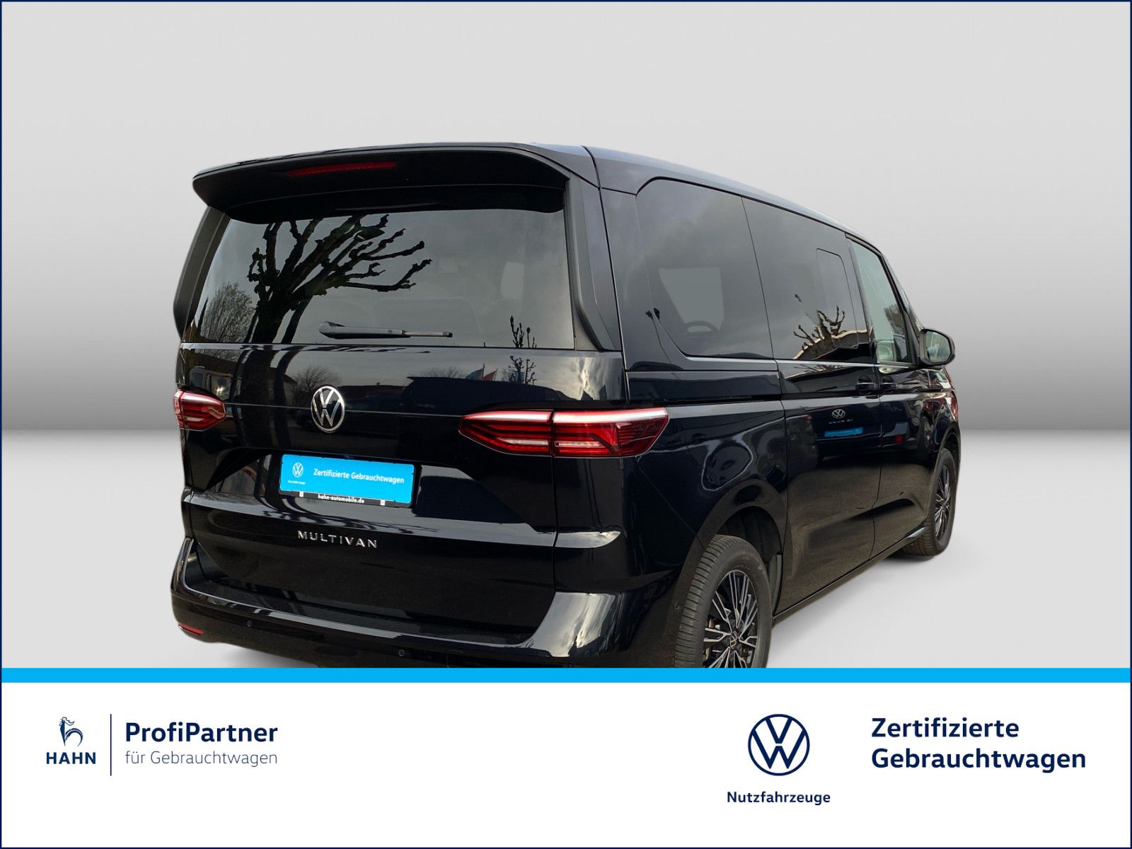 Volkswagen T7 Multivan 2.0TDI - Samsaru's Car Outlet