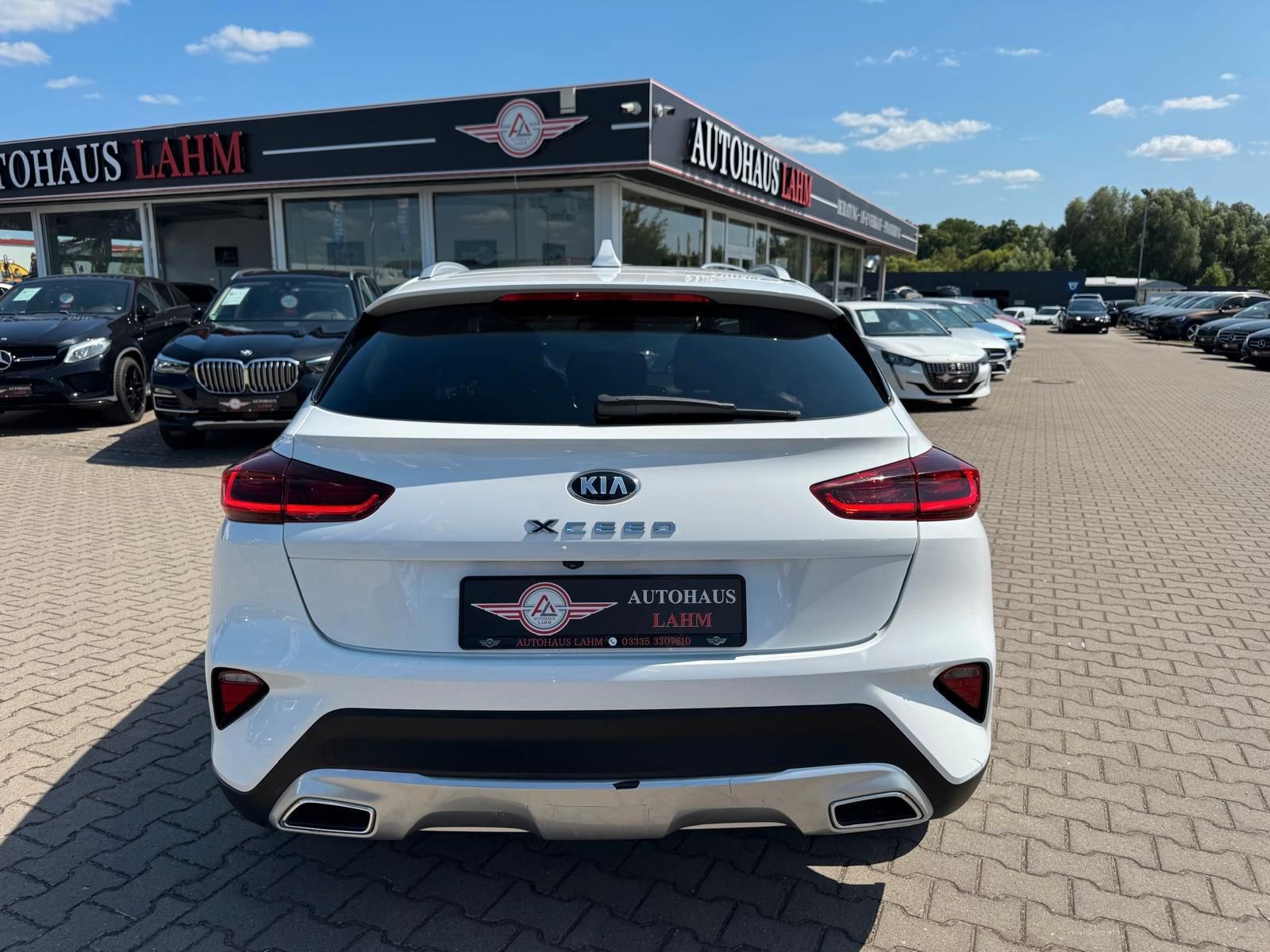 Kia XCeed 1.6 DCT Plug-in-Hybrid Platinum Edition - Samsaru's Car Outlet