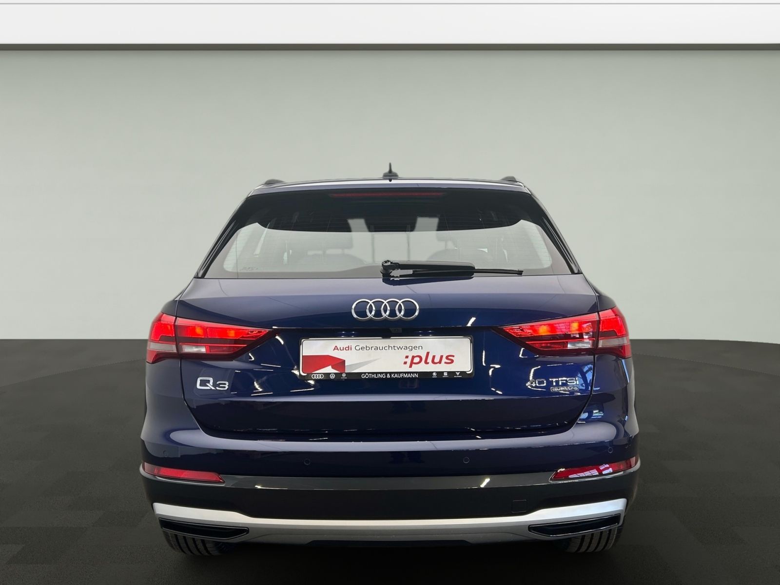 Audi Q3 40 TFSI quattro - Samsaru's Car Outlet