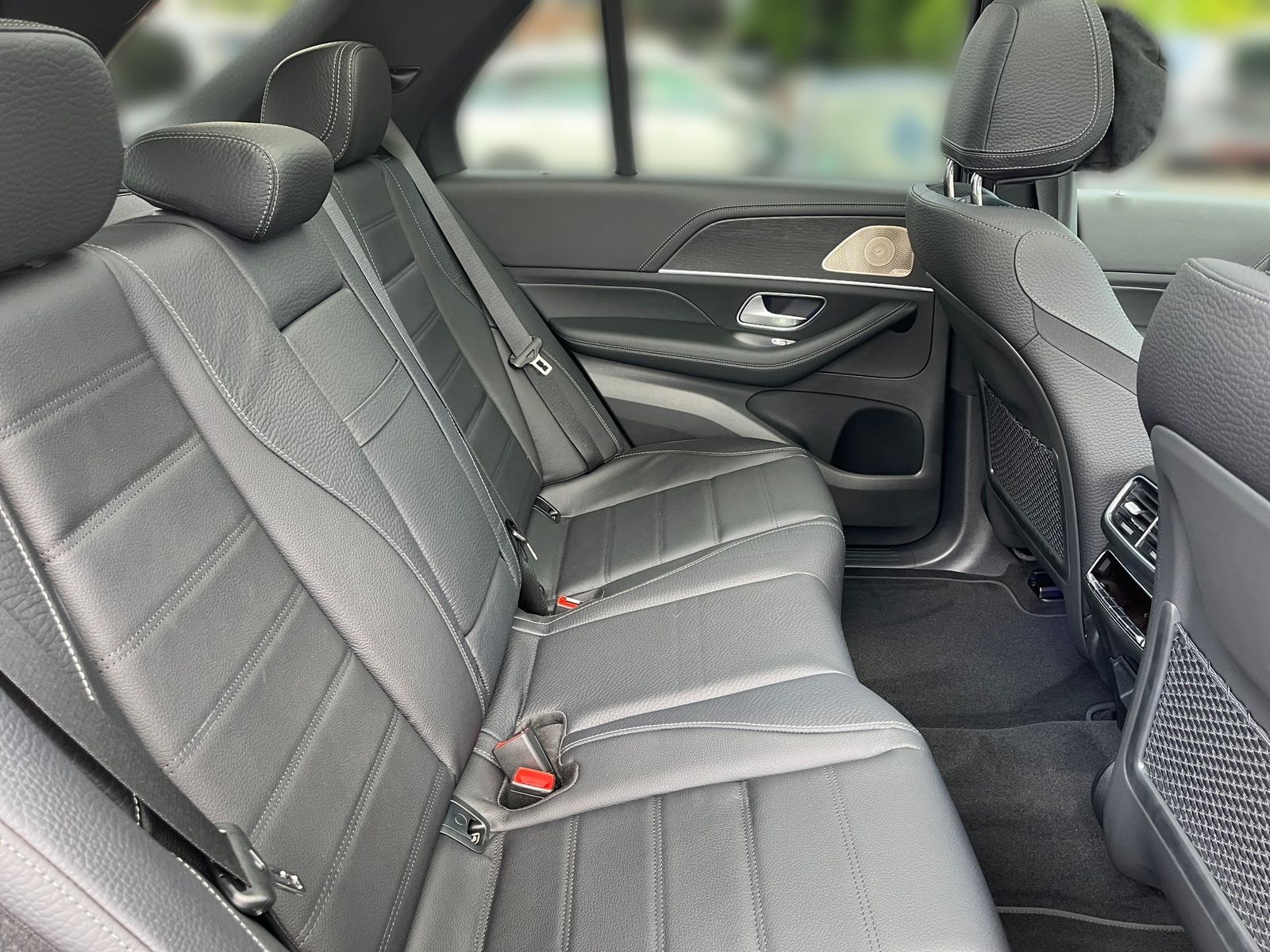 Mercedes-Benz GLE 450 d 4M +AMG+SHZ+Pano+Burmester+AHK+HUD+STH