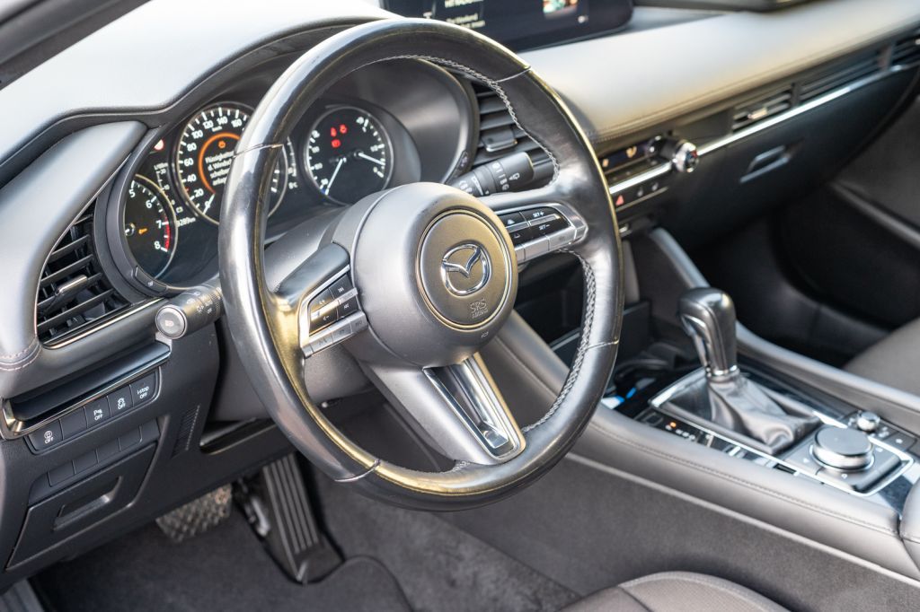 Mazda 3 e-SKYACTIV-G 2.0 M HYBRID 150 DRIVE SELECTION