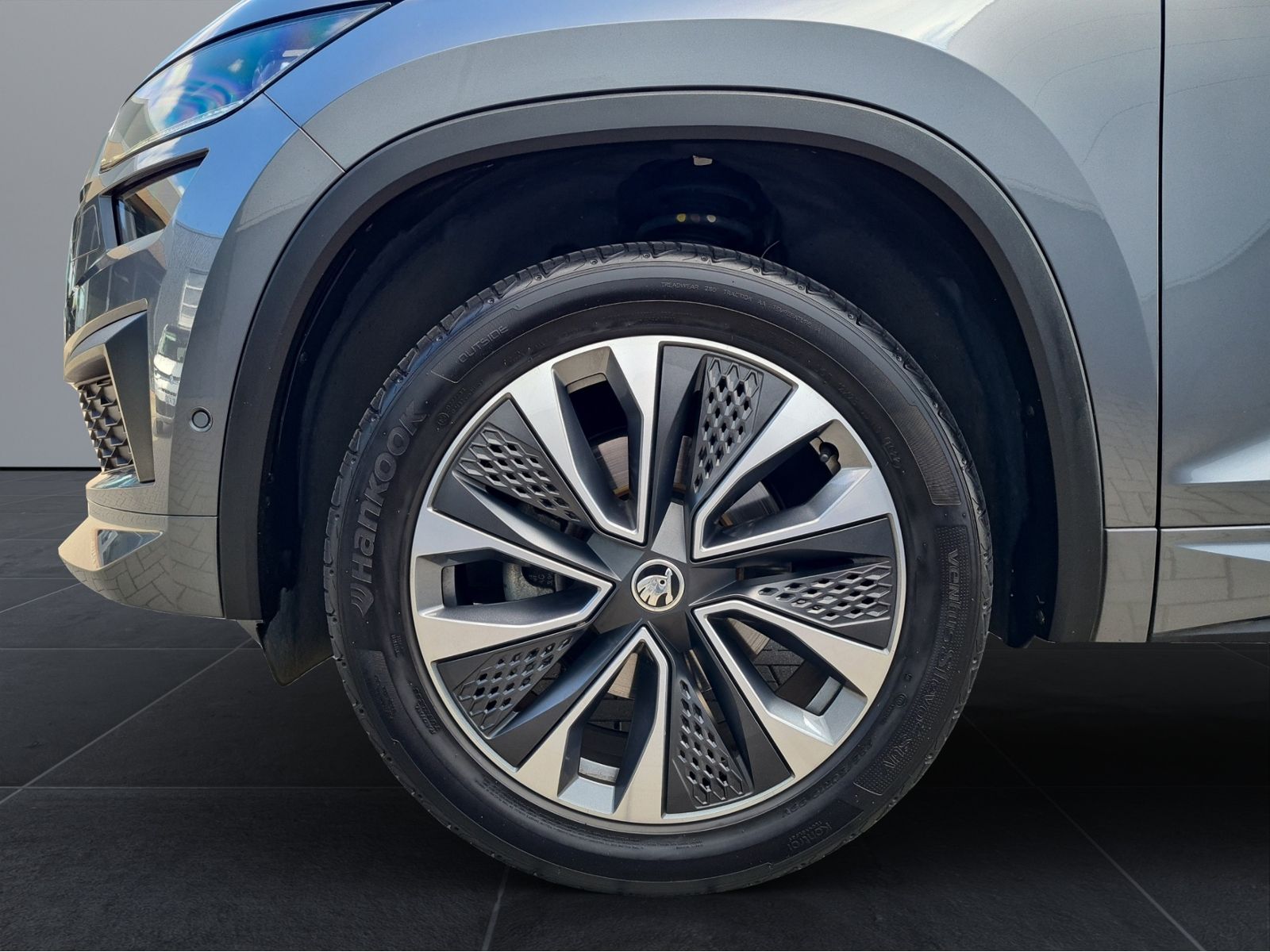 Skoda Kodiaq 1.5 TSI DSG Tour - Samsaru's Car Outlet